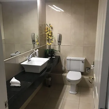 Hotel Maudlins House Naas