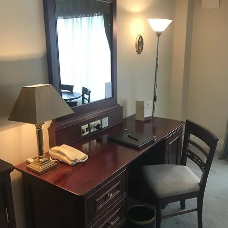 Maudlins House 3* Naas