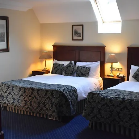 Maudlins House Hotel