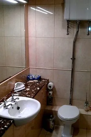 Maudlins House Hotel 3*