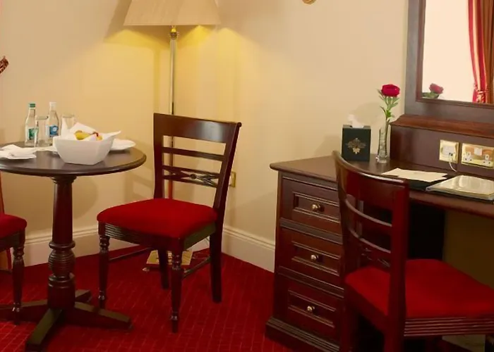 Hotel Maudlins House 3*