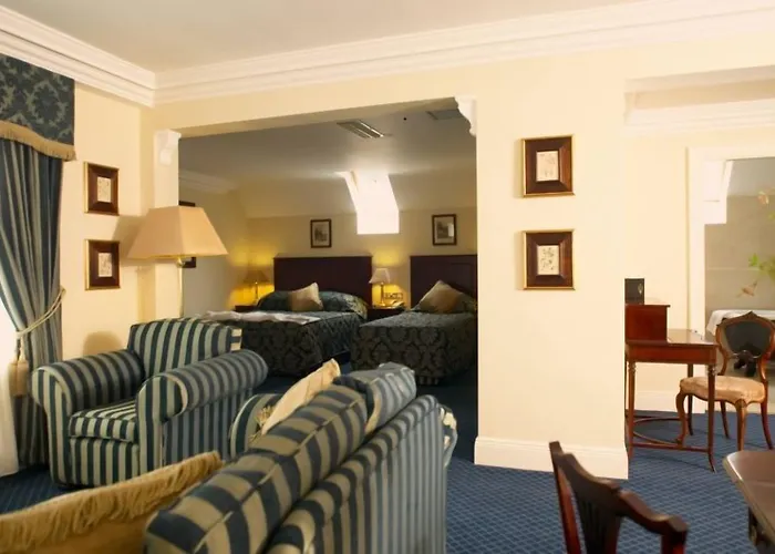 Hotel Maudlins House Naas